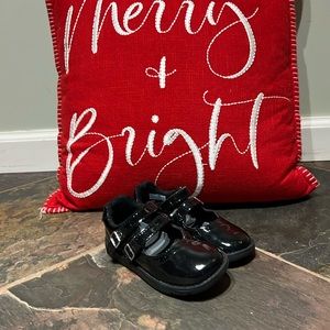 Stride Rite Mary Janes 9.5 Wide